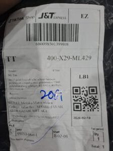 AWB: 680098501399808