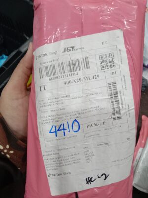 AWB: 680002113141814