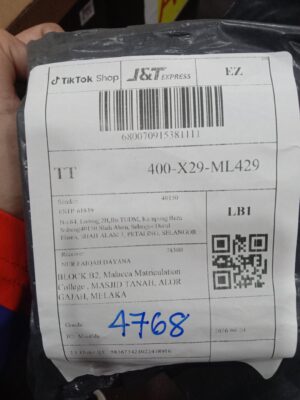 AWB: 680070915381111