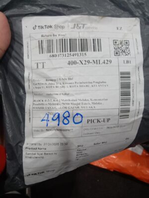 AWB: 680073125491315